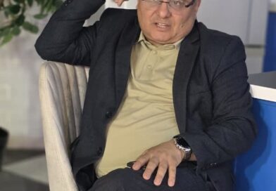 Röyanın “Şöhrət” ordeni arzusu qalmaqal yaratdı – Toyda oxumaqla medal verirlər?.. – YYSİB sədri, mədəniyyət xadimi Aydın Xan Əbilov