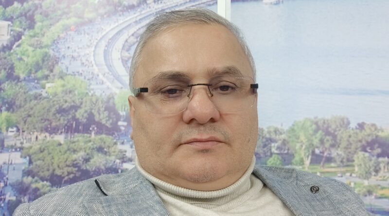 Məktəblərdə cizgi filmləri göstərilsin — YYSİB sədri, mədəniyyət xadimi, kulturoloq Aydın Xan Əbilov Məktəblərdə cizgi filmləri göstərilsin — YYSİB sədri, mədəniyyət xadimi, kulturoloq Aydın Xan Əbilov