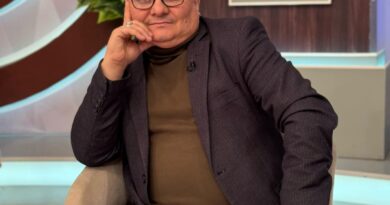 İctimai nəqliyyatda sizə yer verməyənə irad bildirməyin… – YYSİB sədri, ictimai və mədəniyyət xadimi Aydın Xan Əbilovdan sosial çağırış